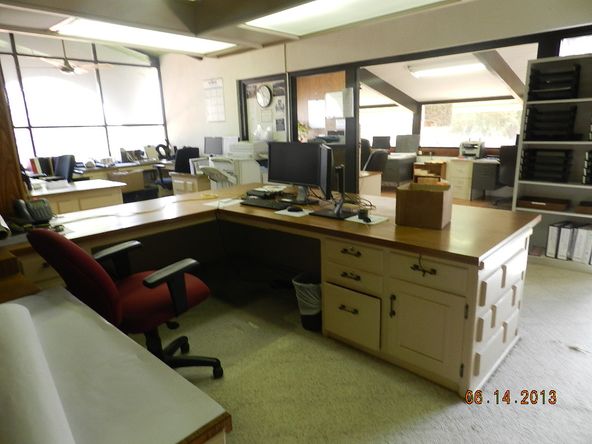 Stephen & Sue Lau Building: 1 Spring Dr, Fort Stockton, TX 79735